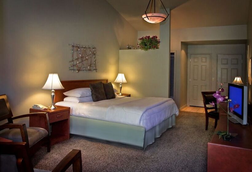 Стандартный Номер Кровать Кинг, Flanigan`s Resort And Spa