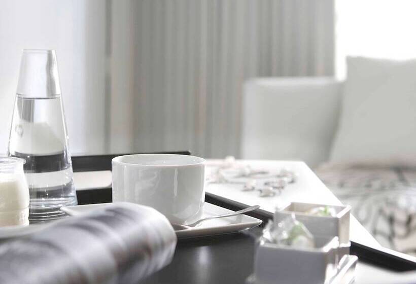 Номер Классика Двуспальная Кровать, Pullman Cannes Mandelieu Royal Casino