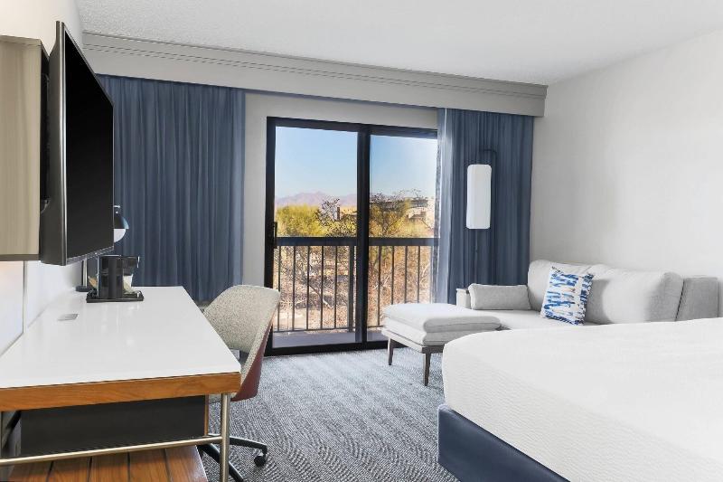 스탠다드 룸 킹사이즈 침대, Courtyard Tucson Airport