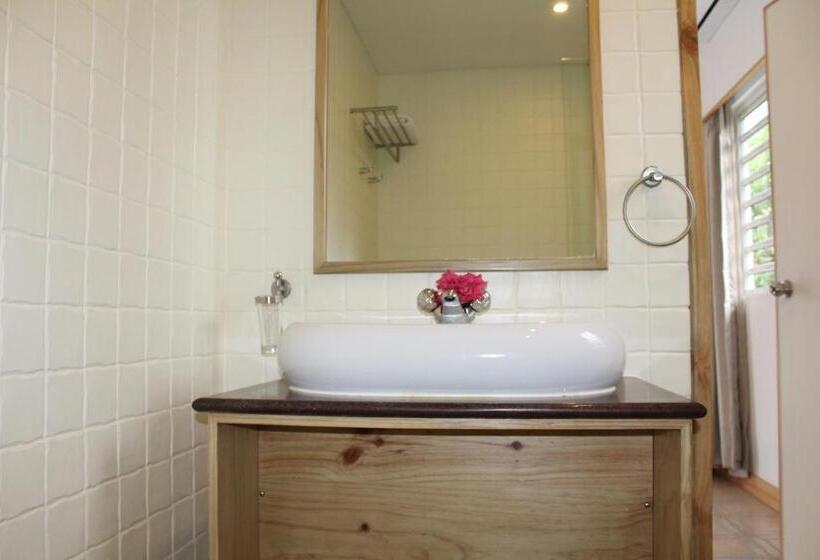 اتاق استاندارد, Le Relax Hotel And Restaurant