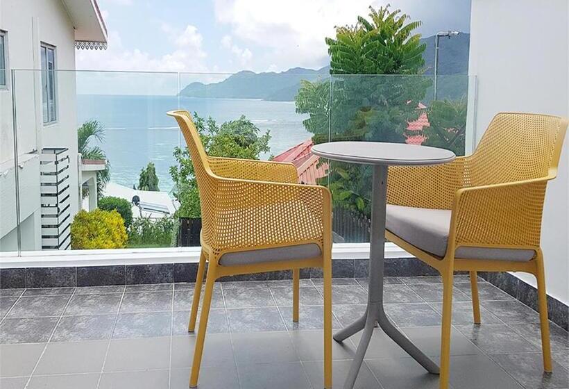 اتاق استاندارد با چشم‌انداز دریا, Le Relax Hotel And Restaurant