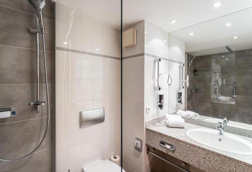 Номер Стандарт, Mightytwice Hotel Dresden