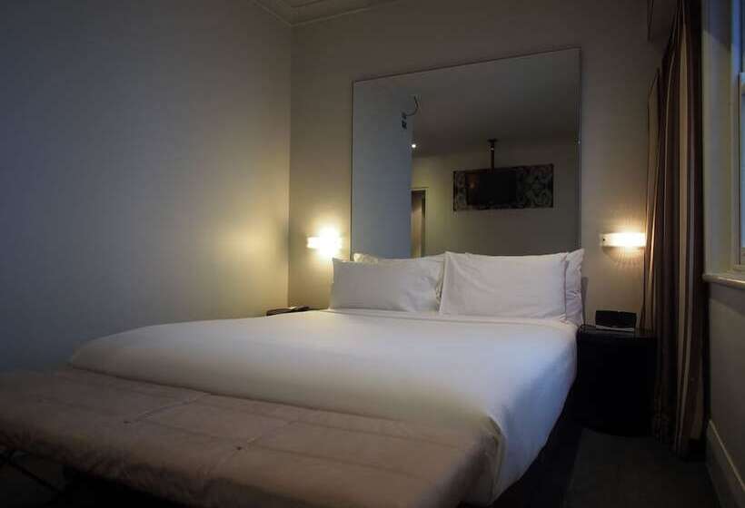Номер Премиум, Kirketon Hotel Sydney