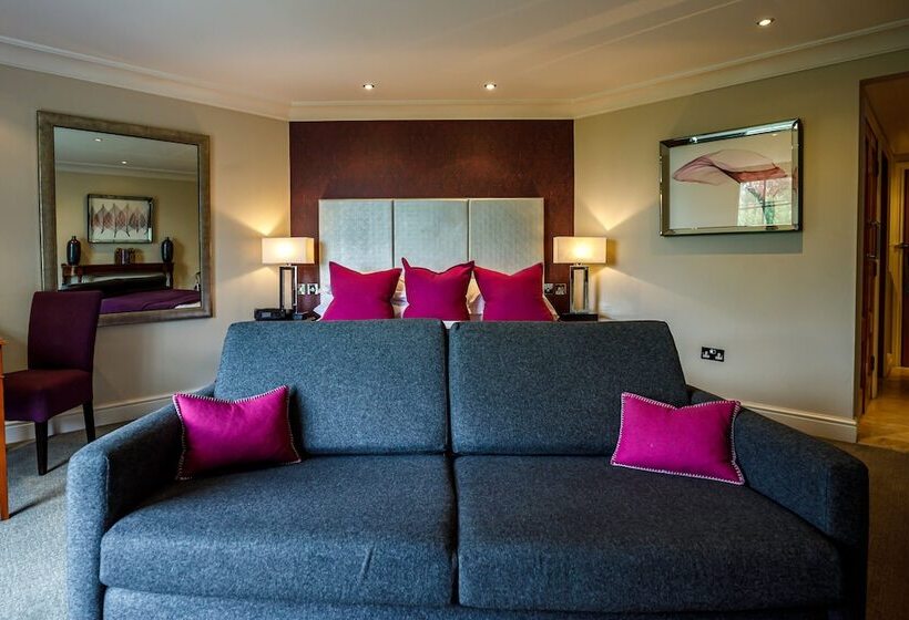 Полулюкс, Alexander House Hotel & Utopia Spa