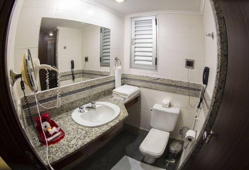 سوییت جونیور, Da Vinci Hotel & Conventions