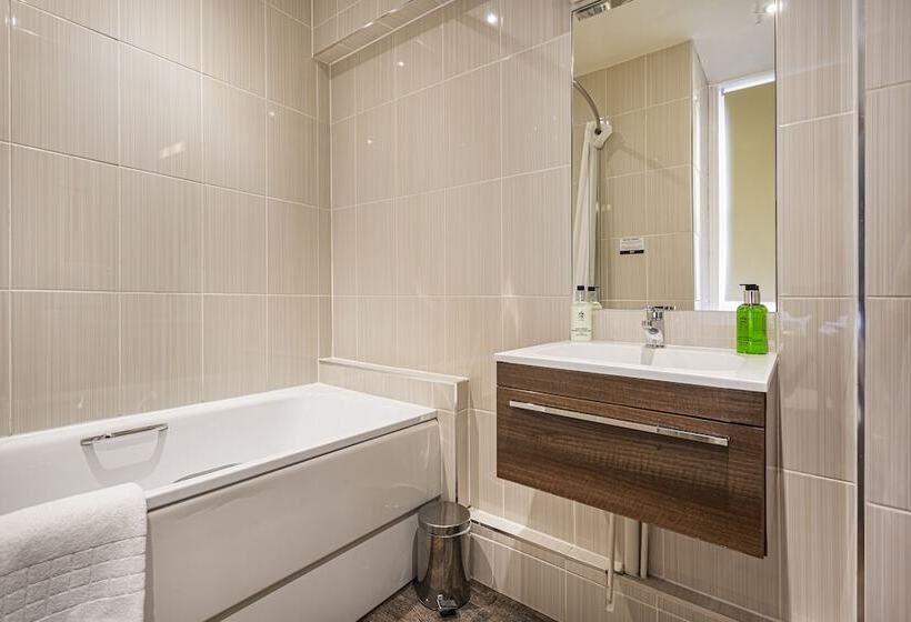Классический Номер, The Royal Oak Hotel, Welshpool, Mid Wales