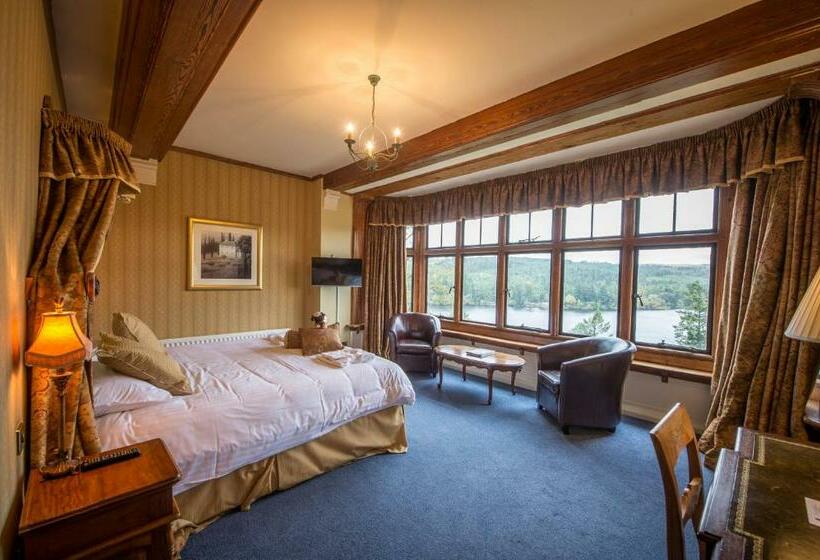Номер Премиум Вид на Озеро, Lake Vyrnwy Hotel & Spa