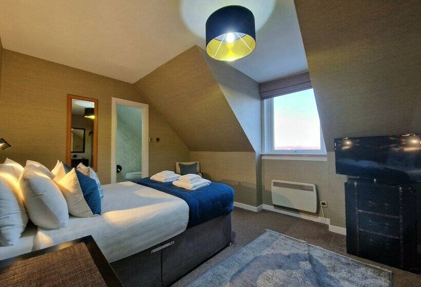Номер Стандарт, West Highland