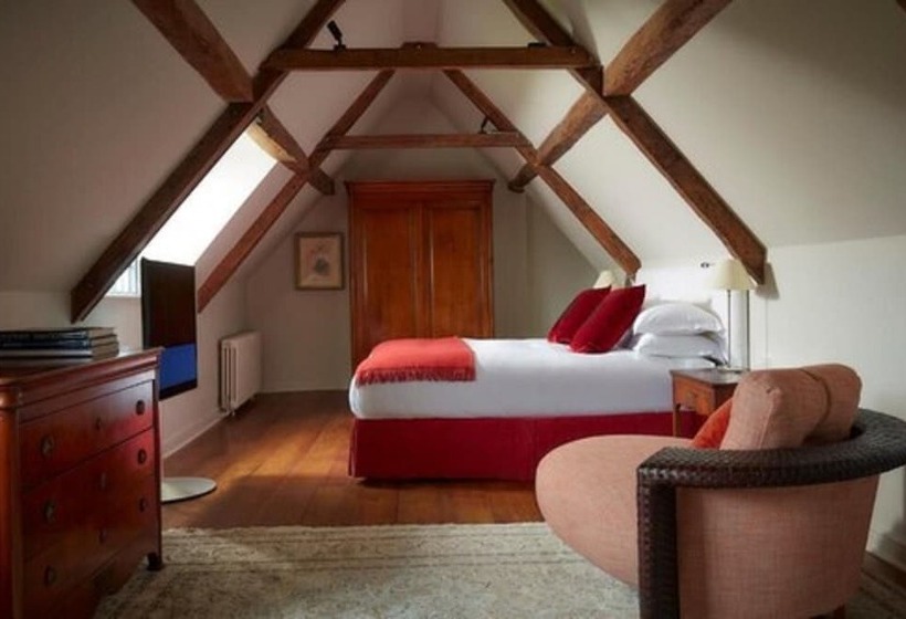 Люкс Повышенной Комфортности, Whatley Manor