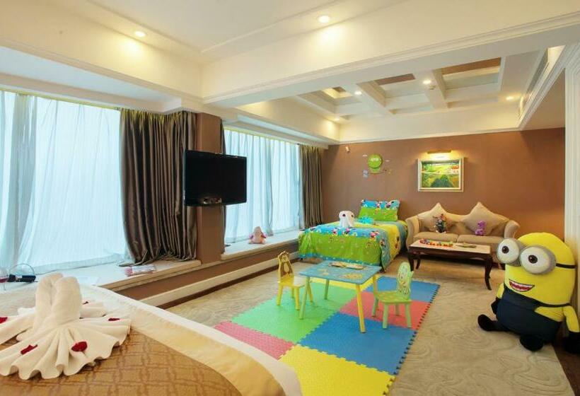 Семейный Номер Deluxe, Grand Bay Hotel Zhuhai