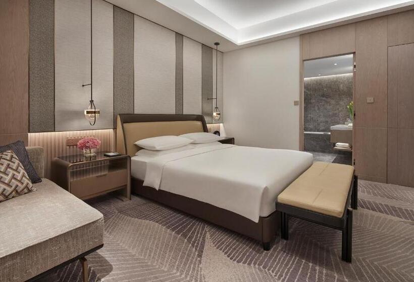 سوییت لوکس, Hyatt Regency Metropolitan Chongqing
