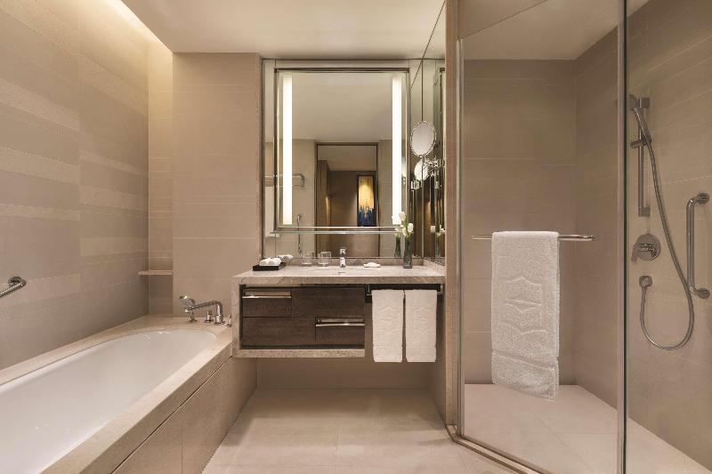 Номер Deluxe, Shangrila Harbin