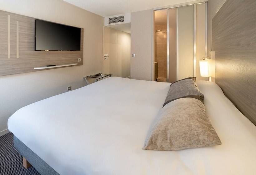 Семейный Номер, Best Western Voiron Centre