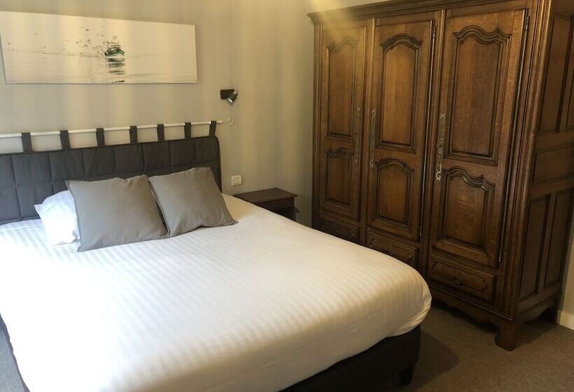 스탠다드 룸, Logis Hotel De La Corniche