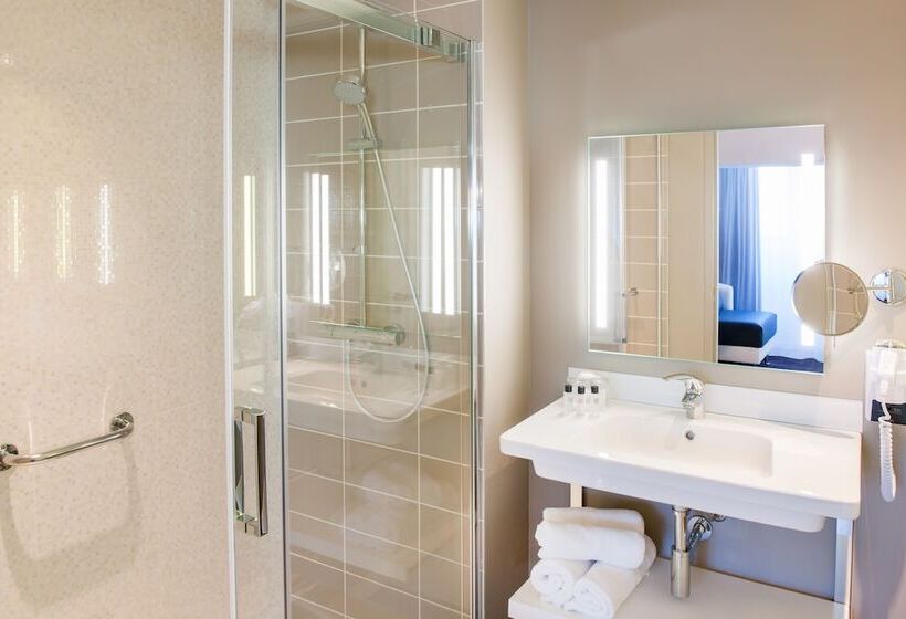 اتاق سوپریور سه تخته, Grand Hôtel Gallia & Londres Spa