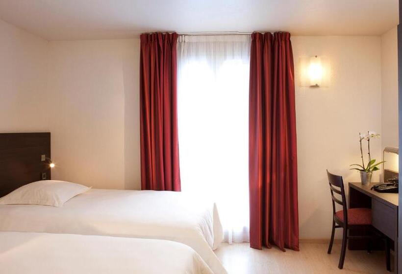 Номер Комфорт, Escale Oceania Aixenprovence