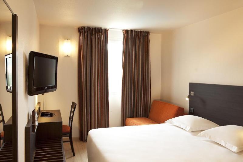 Номер Комфорт, Escale Oceania Aixenprovence