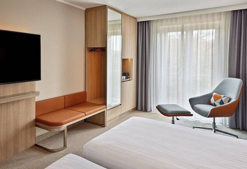 高级大房间, Courtyard By Marriott Magdeburg
