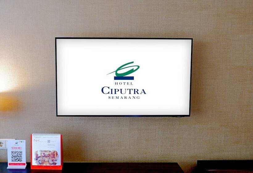 Номер Deluxe, Ciputra Semarang Managed By Swiss Belhotel International