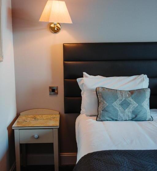 Номер Стандарт, Celtic Ross Hotel & Leisure Centre