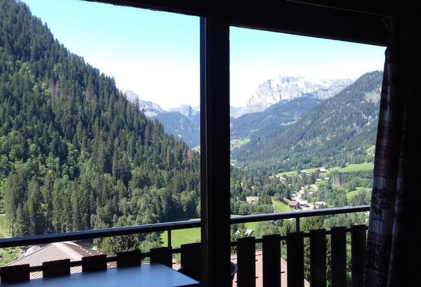 Люкс Вид на Горы, Hôtel La Bergerie