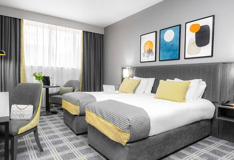 Номер Стандарт, Plaza Hotel Tallaght