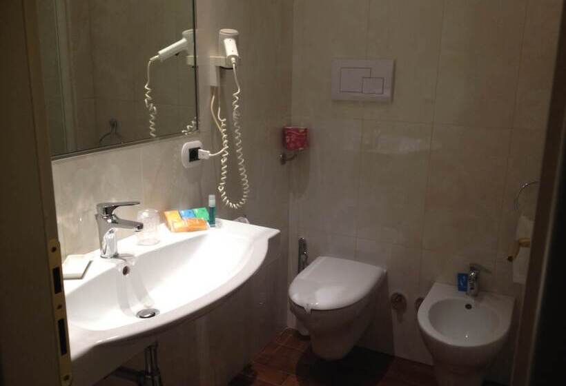 스탠다드 룸, Grande Albergo Potenza