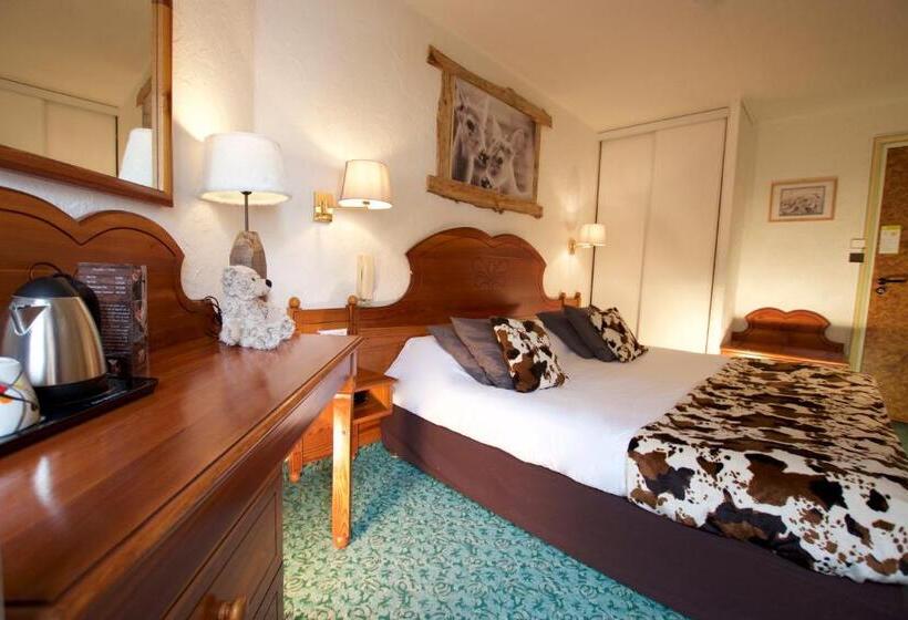 اتاق استاندارد سه نفره, Hôtel Serre Palas