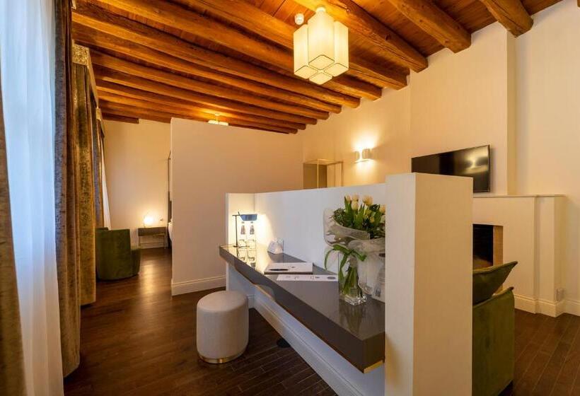 スイート（家族用）, Villa Soligo   Small Luxury Hotels Of The World