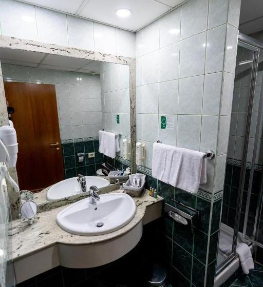اتاق استاندارد با تخت بزرگ, Best Western Hotel Turist   Superior