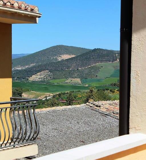 Дом 1 Спальня, La Bodega Del Camino Aka Albergue On Thele
