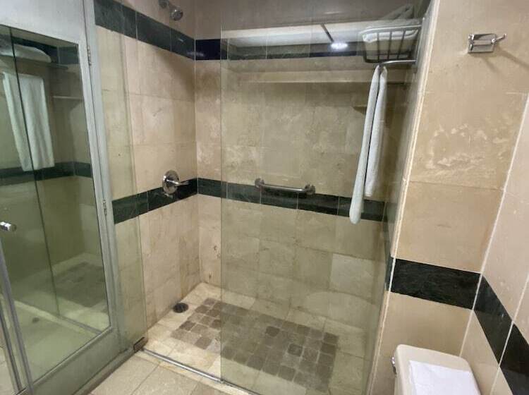 سوییت خانوادگی, Suites Del Angel