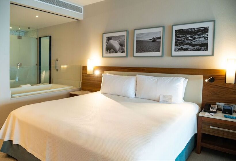 Büyük Çift Kişilik Yataklı Standart Oda, Emporio Cancun   Buy All Inclusive Option