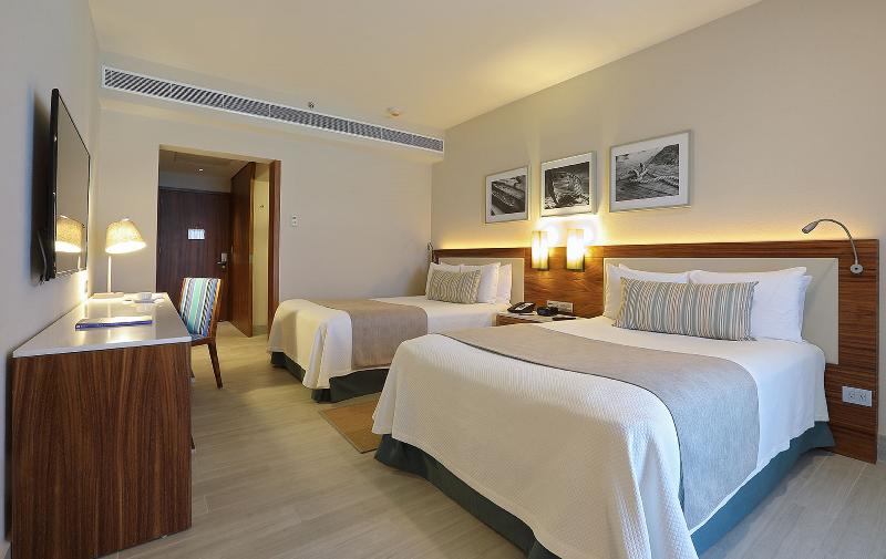 Delüks Oda, Emporio Cancun   Buy All Inclusive Option