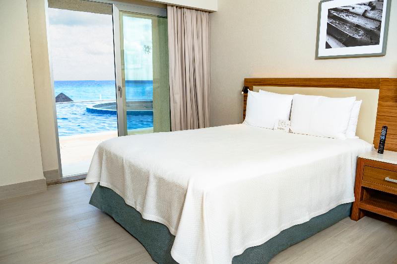 اتاق استاندارد با چشم‌انداز دریا, Emporio Cancun   Buy All Inclusive Option