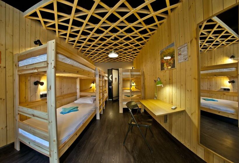 共用房间的床, Hostel Piligrim
