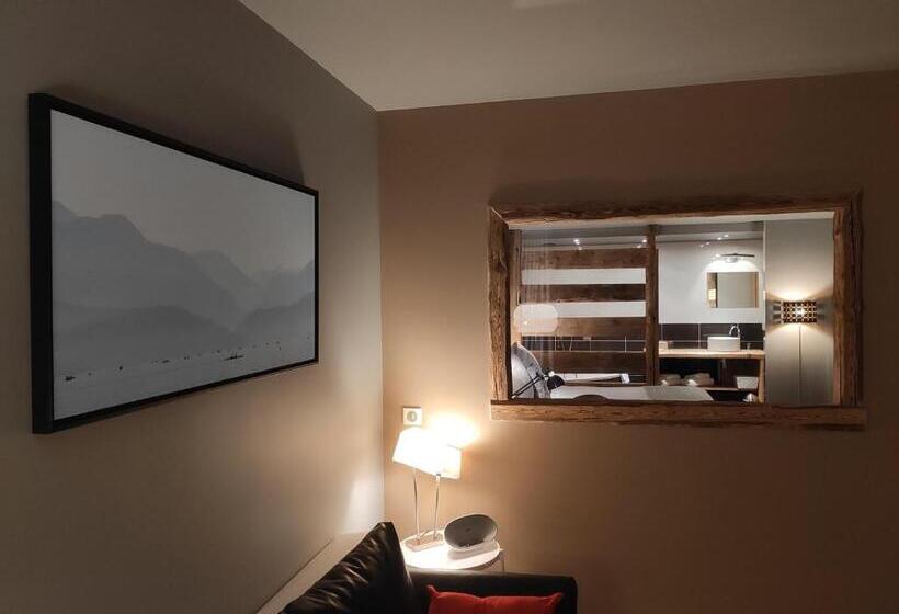 Suite with lake view, Chalet Christine