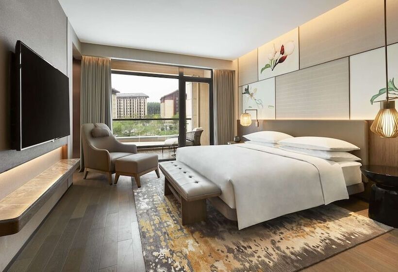 Семейный Номер, Hyatt Regency Beijing Shiyuan