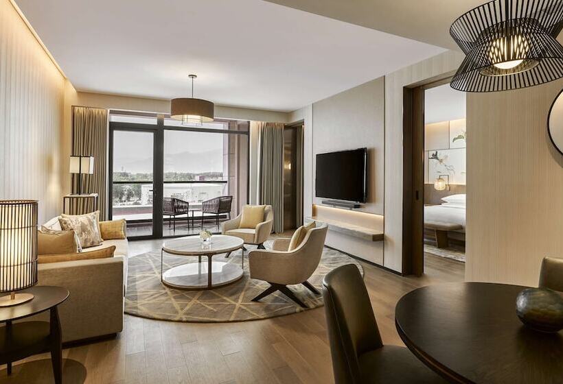 Президентский Люкс, Hyatt Regency Beijing Shiyuan