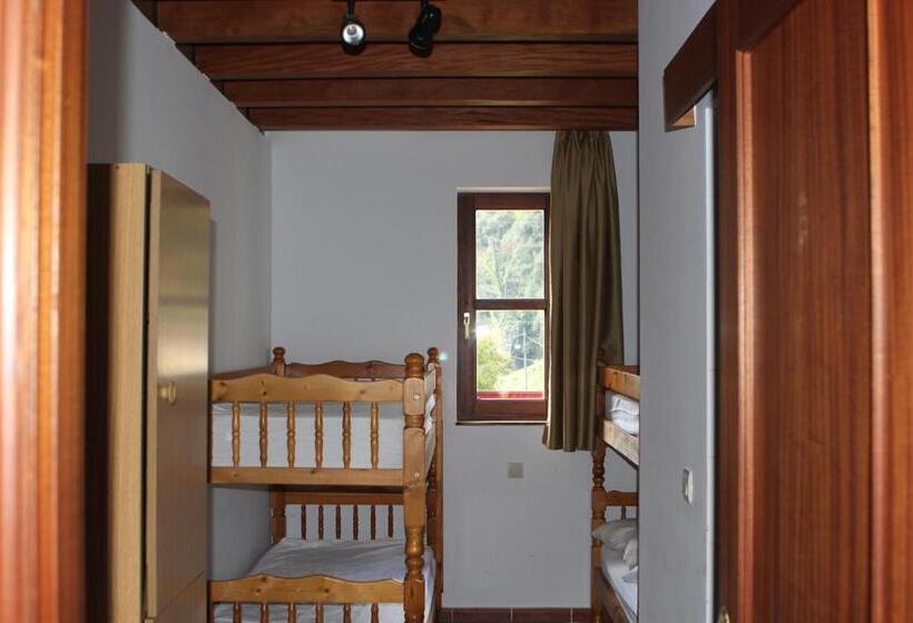 4인용 스탠다드 룸, Albergue Cabrales   Hostel