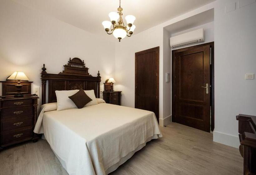 Номер Deluxe, Nuevo Monteftur