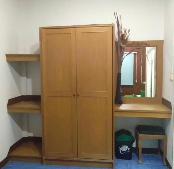Standardzimmer, Tanyaporn House