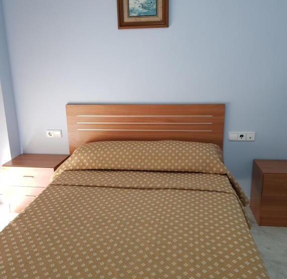 스탠다드 룸, Hostal Europa