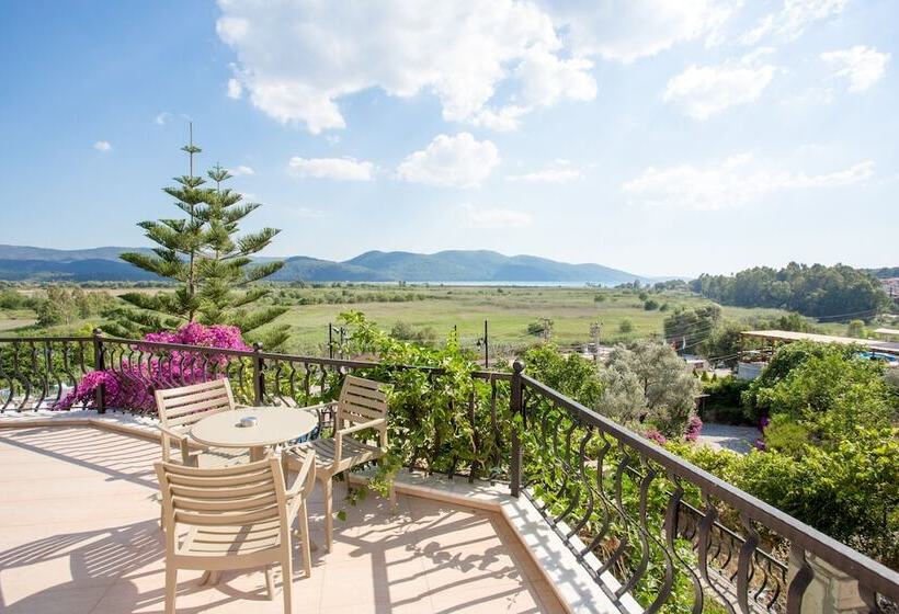 Номер Стандарт Двуспальная Кровать, Villa Marine