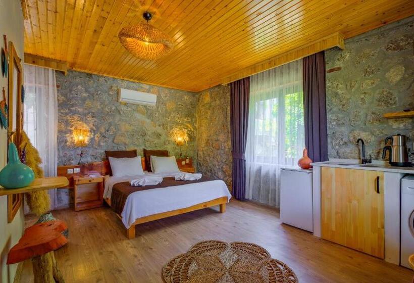 Люкс с гидромассажем, Faralya Yoruk Evi Suite   Adults Only