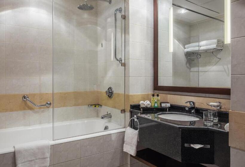 اتاق سوپریور با چشم‌انداز شهر, Intercontinental Dar Al Iman Madinah, An Ihg