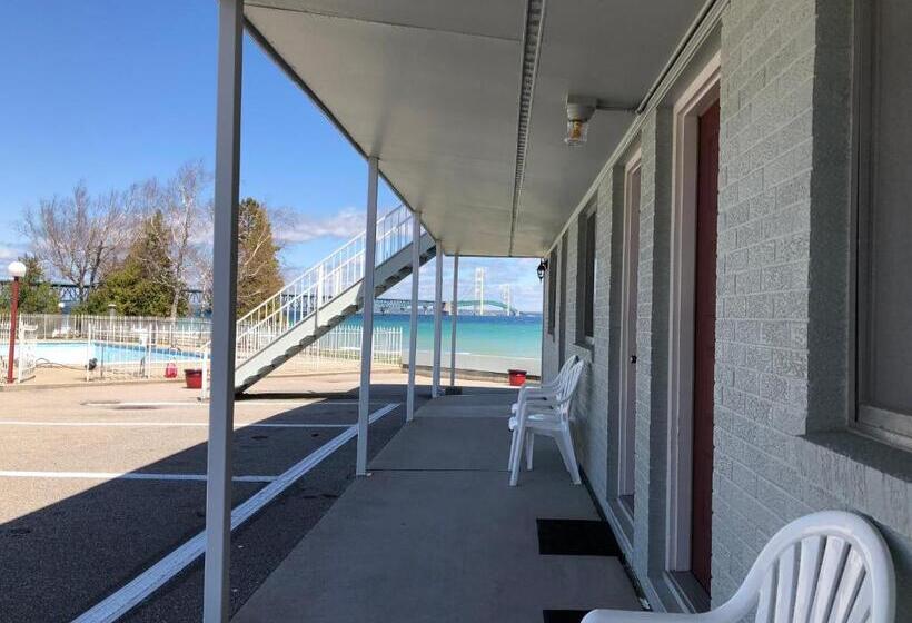 Номер Стандарт, Riviera Motel