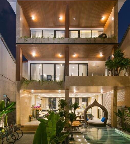 سوییت خانوادگی, Khong Cam Garden Villas