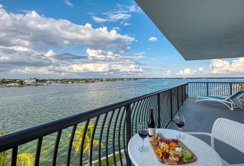 سوئیت پریمیوم 2 خوابه, Fusion Resort Waterfront Suites