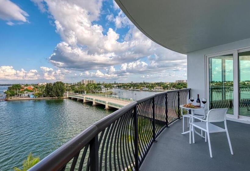 3 Bedroom Suite, Fusion Resort Waterfront Suites